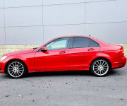 Mercedes-Benz C trieda Sedan