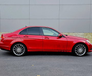 Mercedes-Benz C trieda Sedan
