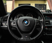 BMW X4 35d M Packet, Strešné okno, ACC, Harman Kardon, HUD, Ťažné