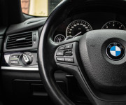 BMW X4 35d M Packet, Strešné okno, ACC, Harman Kardon, HUD, Ťažné