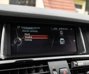 BMW X4 35d M Packet, Strešné okno, ACC, Harman Kardon, HUD, Ťažné