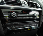 BMW X4 35d M Packet, Strešné okno, ACC, Harman Kardon, HUD, Ťažné