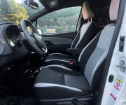 Toyota Yaris 1.5 Hybrid Style e-CVT