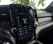 Dodge RAM 1500 5.7 HEMI Limited Black edition