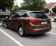 KIA Cee'd SW 1.6 GDi Silver