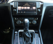Volkswagen Passat Variant 1.8 TSI BMT Highline DSG Business