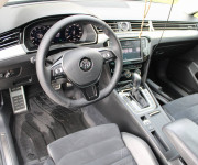 Volkswagen Passat Variant 1.8 TSI BMT Highline DSG Business