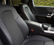 Mercedes-Benz GLA 200 d, AT8, 4MATIC 4x4