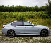 BMW Rad 3 330e PHEV A/T sedan