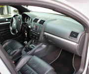 Volkswagen Golf R32 3.2 V6 4-Motion 184kW, M6 5d.