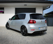 Volkswagen Golf R32 3.2 V6 4-Motion 184kW, M6 5d.