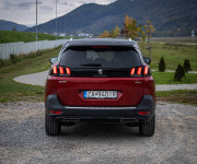 Peugeot 5008 1.6 PureTech 180K GT Line, 1. Majiteľ, Slovenské, I-cockpit, 7miestne