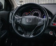Honda HR-V 1.6 i-DTEC Executive, 1. Majiteľ, Panoráma, Slovenské, servis