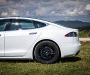 Tesla Model S 90D AWD Nabíjanie zdarma, nový procesor, Autopilot FSD, v záruke, CCS adaptér