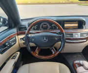 Mercedes-Benz S trieda Sedan 500 4matic