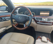 Mercedes-Benz S trieda Sedan 500 4matic