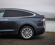 Tesla Model X 90D Premium 7-miestne, Free Supercharger SC01, Carbon, ťažné, odpočet DPH