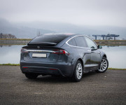 Tesla Model X 90D Premium 7-miestne, Free Supercharger SC01, Carbon, ťažné, odpočet DPH