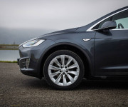 Tesla Model X 90D Premium 7-miestne, Free Supercharger SC01, Carbon, ťažné, odpočet DPH