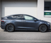 Tesla Model X 90D Premium 7-miestne, Free Supercharger SC01, Carbon, ťažné, odpočet DPH