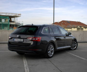 Škoda Superb Combi 2.0 TDI 190k Style DSG