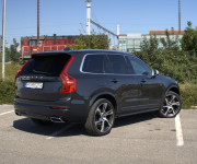 Volvo XC90 XC 90 D5 235k Drive-E R-Design AWD A/T