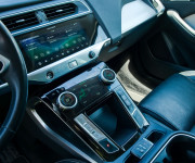 Jaguar I-Pace EV400 AWD 4x4 294kw 400 HP 90 kWh batéria