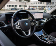 BMW i4 eDrive 40 SOH 95%, Nelakované, HUD, Harman, Odvetrávané sedadlá, DPH