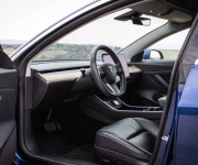 Tesla Model 3 Long Range 75 kWh, Premium Audio, 4x4, ťažné zariadenie, odpočet DPH