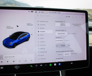 Tesla Model 3 Long Range 75 kWh, Premium Audio, 4x4, ťažné zariadenie, odpočet DPH