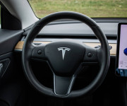 Tesla Model 3 Long Range 75 kWh, Premium Audio, 4x4, ťažné zariadenie, odpočet DPH