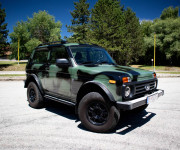 Lada Niva Bronto