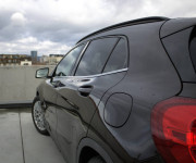 Mercedes-Benz GLA 200 d A/T