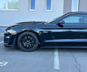 Ford Mustang GT 5.0 manuál