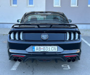 Ford Mustang GT 5.0 manuál