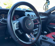 Ford Mustang GT 5.0 manuál