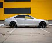 Mercedes-Benz S trieda Sedan 320 CDI