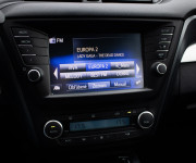 Toyota Avensis Combi 2.0 D-4D S&S Executive, Slovenské, pravidelný servis, kamera