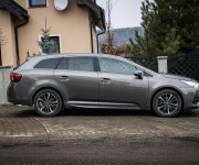 Toyota Avensis Combi 2.0 D-4D S&S Executive, Slovenské, pravidelný servis, kamera