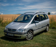 Opel Zafira 2.0 DTi 16V Club
