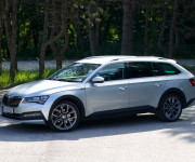 Škoda Superb Combi 2.0 TDI SCR Scout 4x4 DSG