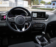 Kia XCeed 1.4 T-GDi Gold, 1. majiteľ, slovenské, nelakované