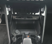 Peugeot 2008 e- GT Pack 136k