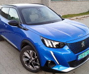 Peugeot 2008 e- GT Pack 136k