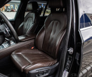 BMW X5 30d xDrive Mpacket, Webasto, nočné, harman, LED, ťažné, 360, softclose