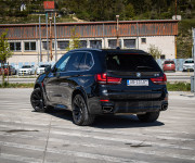 BMW X5 30d xDrive Mpacket, Webasto, nočné, harman, LED, ťažné, 360, softclose