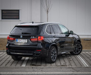BMW X5 30d xDrive Mpacket, Webasto, nočné, harman, LED, ťažné, 360, softclose