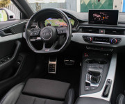 Audi A4 Avant 40 2.0 TDI S line S tronic
