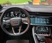 Audi Q7 55 TFSI E