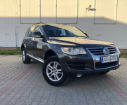 Volkswagen Touareg 2.5TDI 128KW 6st AT 4x4 kúpené SR 2009 ťažné do 3,5t pružinový podvozok